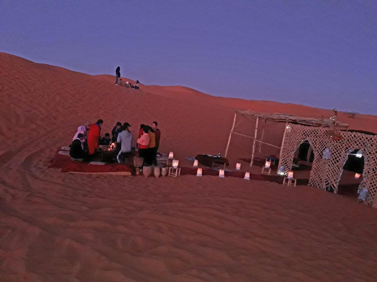 骆驼之家住宿加早餐旅馆 Hassilabied 外观 照片